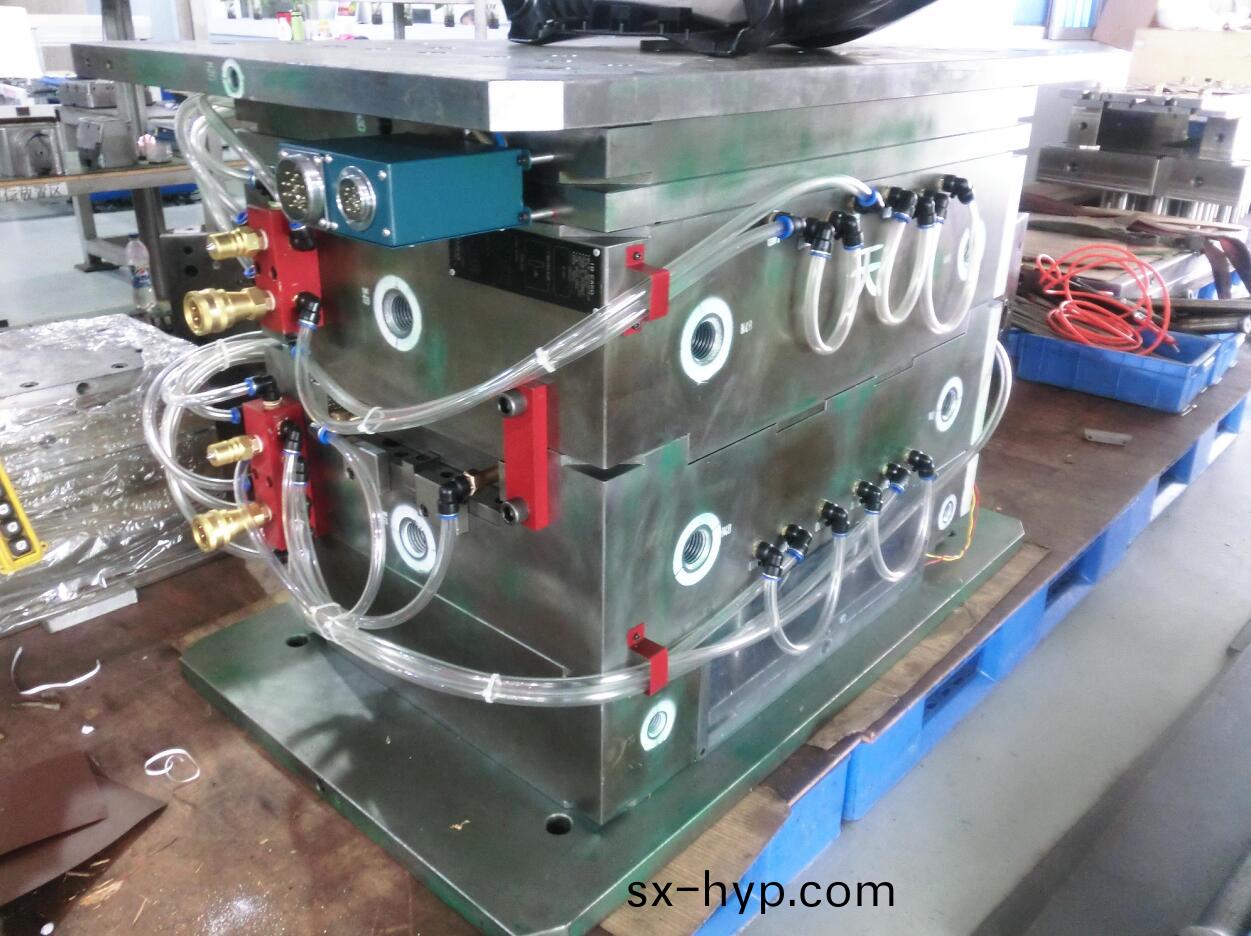 塑膠糢具註塑(su)製(zhi)品産生透明缺陷的原囙及(ji)解決方灋